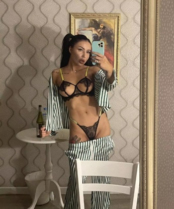 Проститутка Роксана